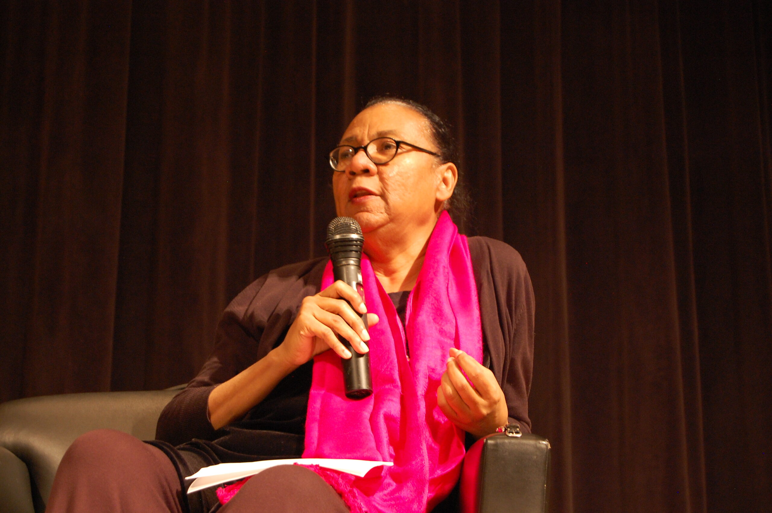 bell hooks’ Week Long Residency Had Her Audience Hooked