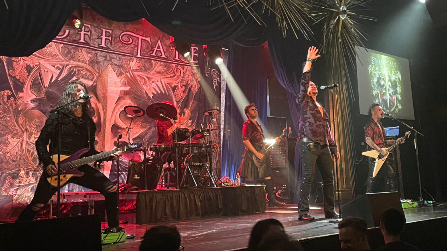 Geoff Tate rocks NYC, delivering two sets of classic Queensrÿche